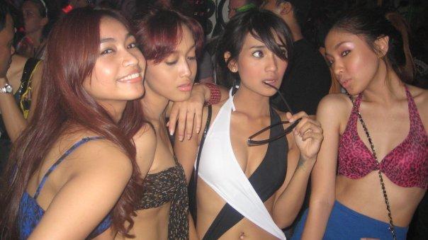 nude injured male pics porn screwing a native chick
